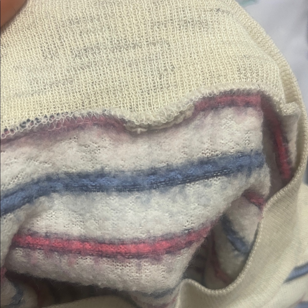 Vintage Striped Women's Sweater - Picture 8 of 8